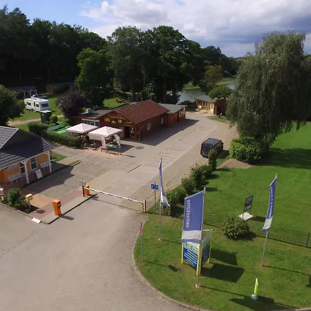 Camping Am Luckower See / 35m² Sternberg